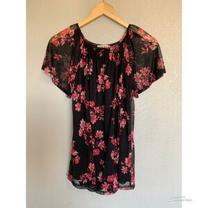 Full Moon Maternity Blouse Top Size Small Black & Pink Floral Short Sleeve NWOT